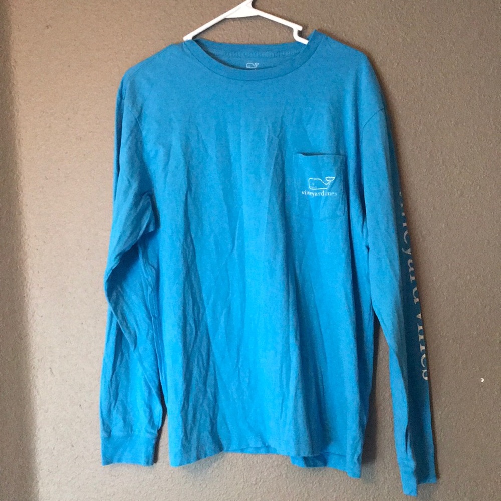 Vineyard Vines Size Medium Long Sleeve Shirt